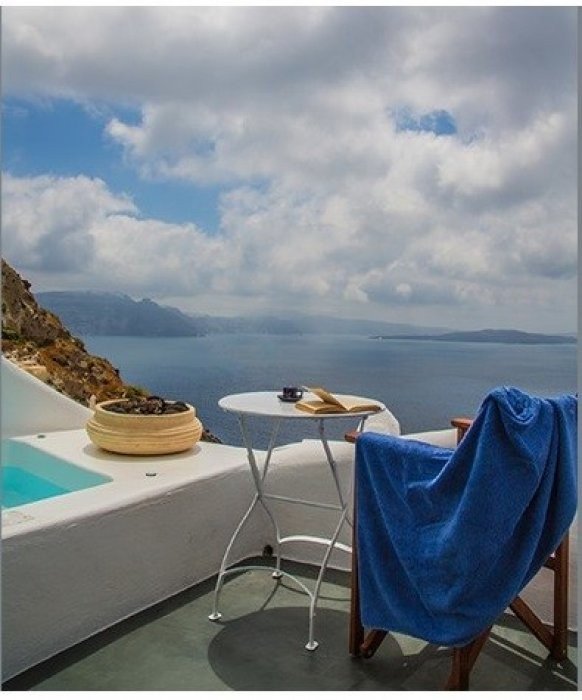 Property for Sale: House (Maisonette) in Oia Town, Santorini  | 1stclass Homes PH