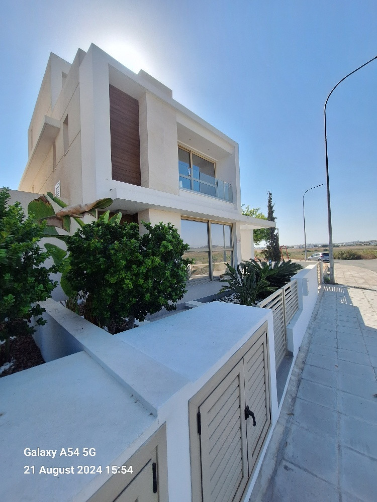 Property for Sale: House (Detached) in Dekeleia, Larnaca  | 1stclass Homes PH