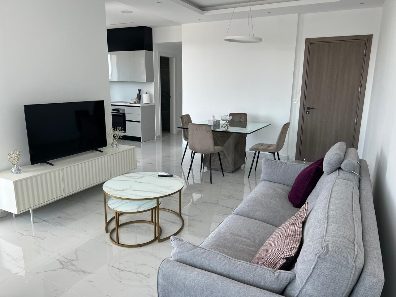 Property for Rent: Apartment (Flat) in Mesa Geitonia, Limassol for Rent | Key Realtor Cyprus