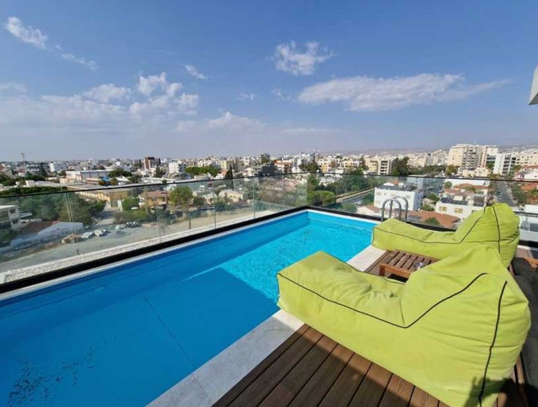 Property for Rent: Apartment (Penthouse) in Limassol Marina Area, Limassol for Rent | Key Realtor Cyprus