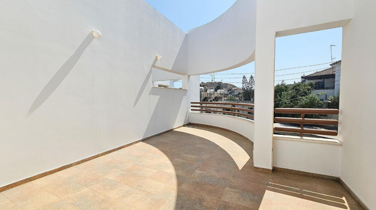 Property for Rent: Apartment (Flat) in Agios Tychonas, Limassol for Rent | Key Realtor Cyprus