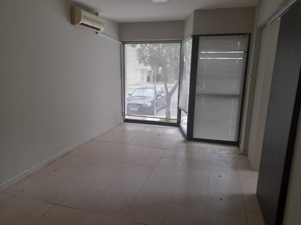 Property for Sale: Commercial (Shop) in Agioi Omologites, Nicosia  | Key Realtor Cyprus