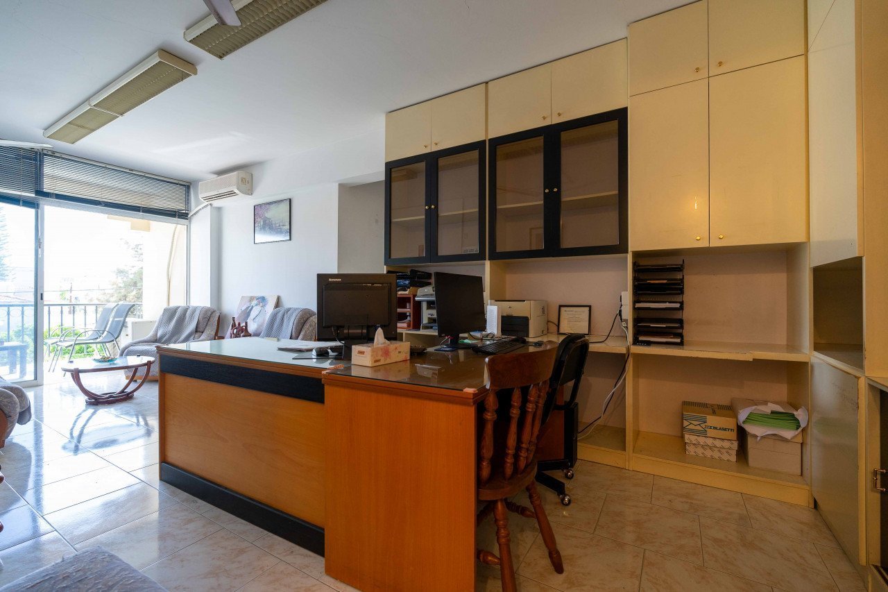 Property for Rent: Commercial (Office) in Gladstonos, Limassol for Rent | Key Realtor Cyprus