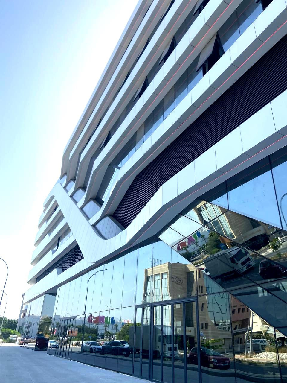 Property for Rent: Commercial (Shop) in Mesa Geitonia, Limassol for Rent | Key Realtor Cyprus