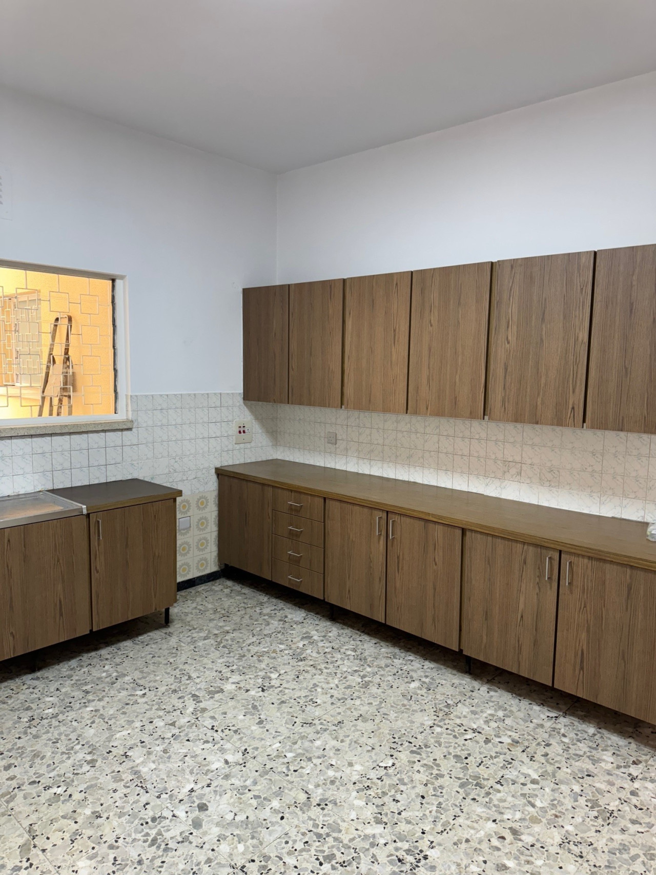 Property for Rent: Apartment (Flat) in City Center, Limassol for Rent | Key Realtor Cyprus