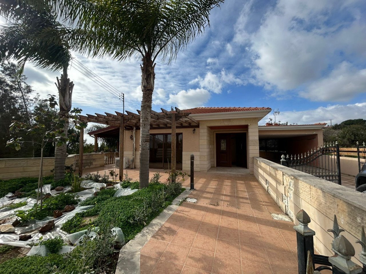 Property for Rent: House (Detached) in Moni, Limassol for Rent | Key Realtor Cyprus