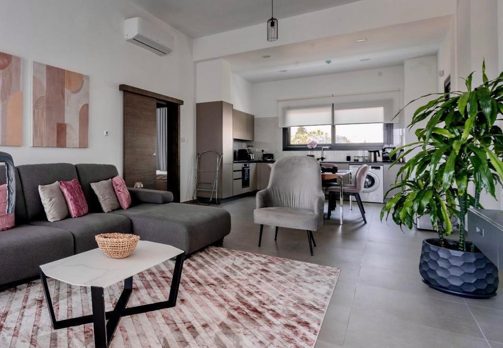 Property for Sale: Apartment (Flat) in Germasoyia Tourist Area, Limassol  | Key Realtor Cyprus