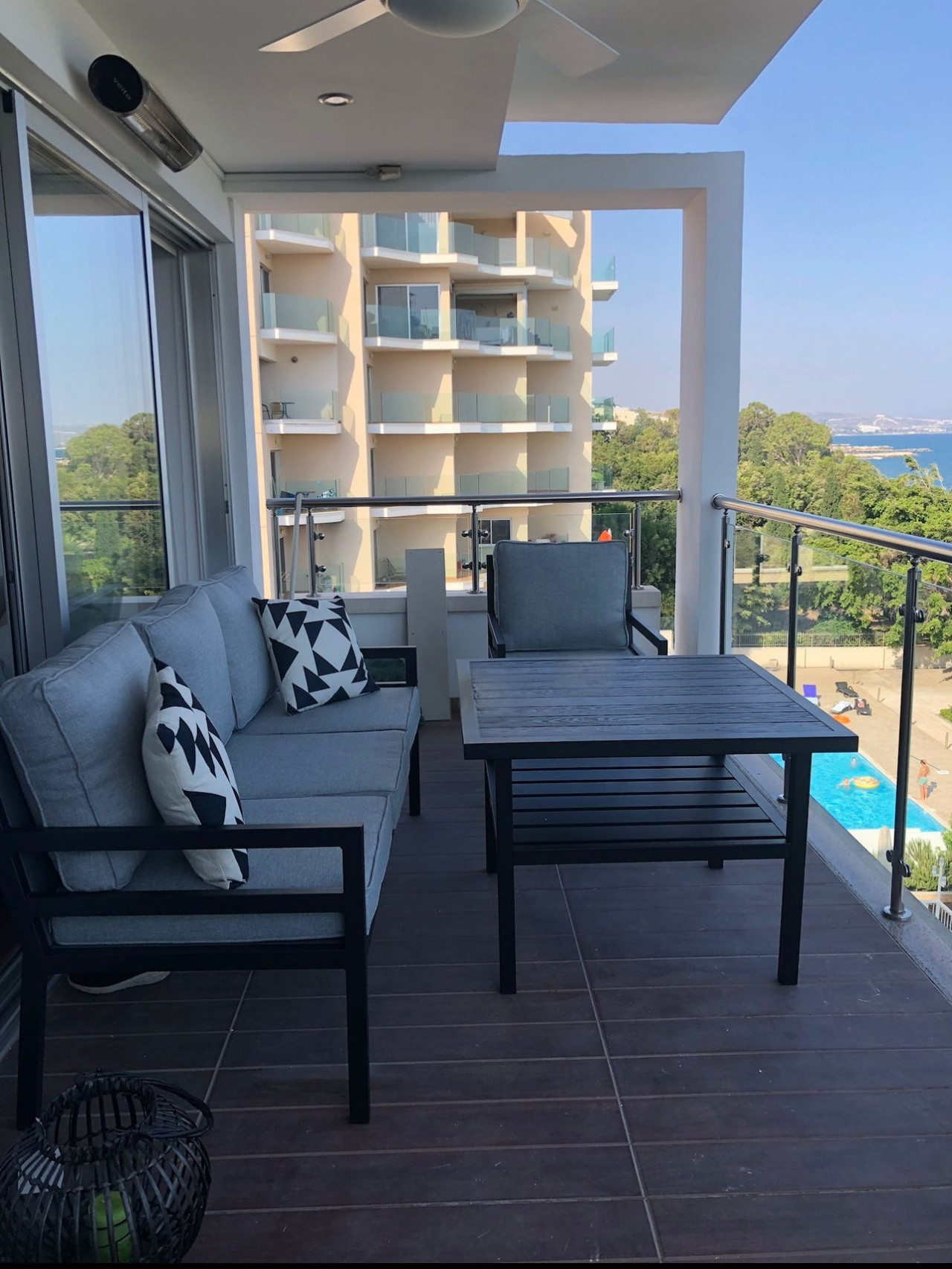 Property for Rent: Apartment (Flat) in Amathus Area, Limassol for Rent | Key Realtor Cyprus