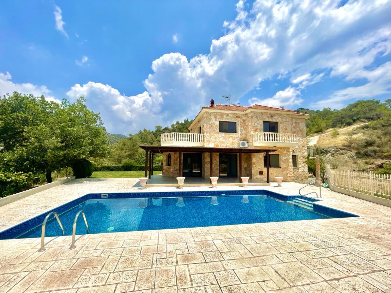 Property for Rent: House (Detached) in Apsiou, Limassol for Rent | Key Realtor Cyprus