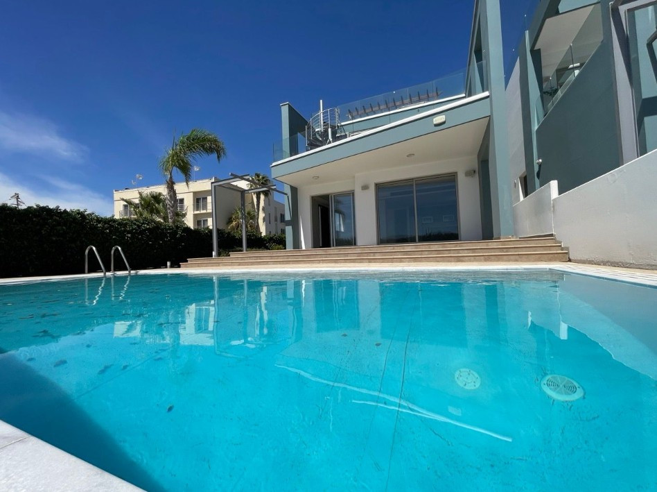 Property for Sale: Apartment (Flat) in Pervolia, Larnaca  | Key Realtor Cyprus