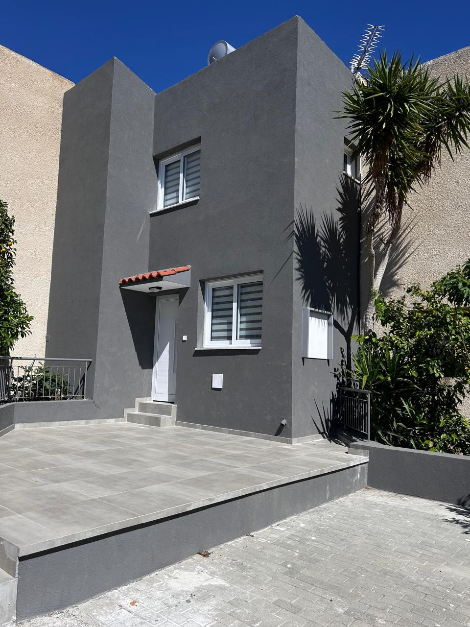 Property for Rent: House (Maisonette) in Agios Tychonas, Limassol for Rent | Key Realtor Cyprus