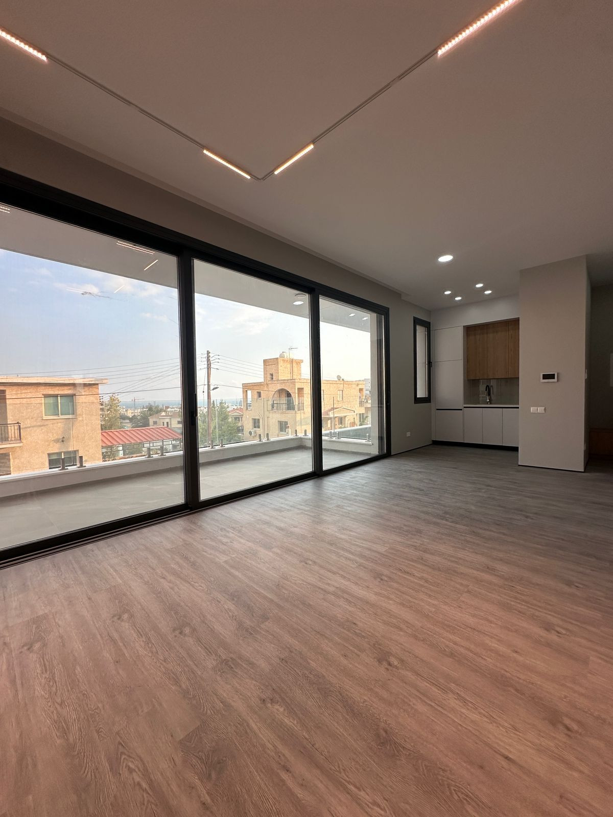 Property for Rent: Apartment (Flat) in Agios Athanasios, Limassol for Rent | Key Realtor Cyprus