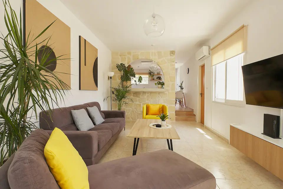 Property for Rent: House (Maisonette) in Universal, Paphos for Rent | Key Realtor Cyprus