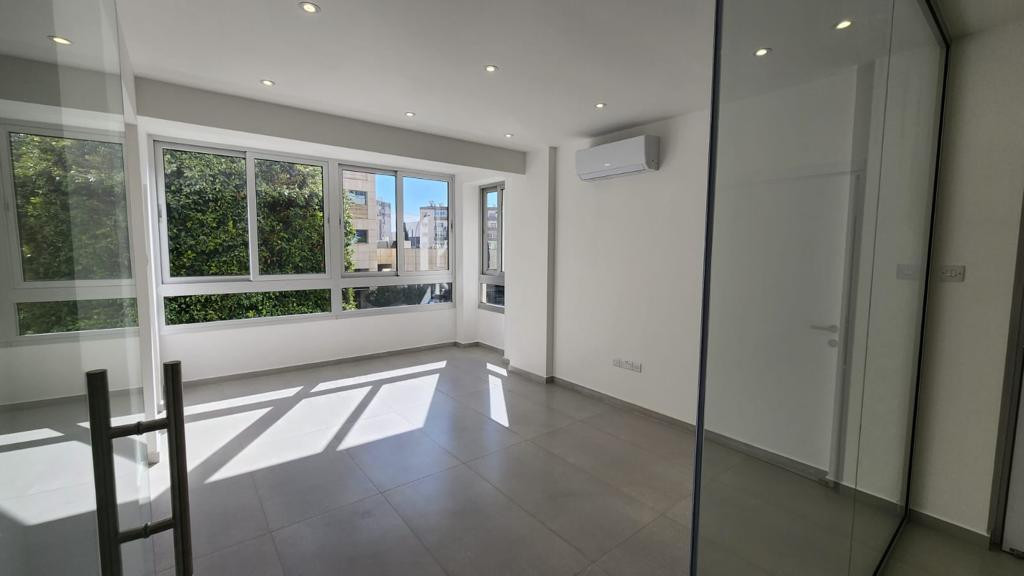 Property for Rent: Commercial (Office) in Agios Nikolaos, Limassol for Rent | Key Realtor Cyprus