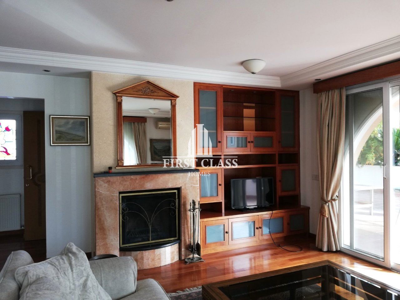 Property for Rent: Apartment (Penthouse) in Ayioi Omologites, Nicosia for Rent | Key Realtor Cyprus
