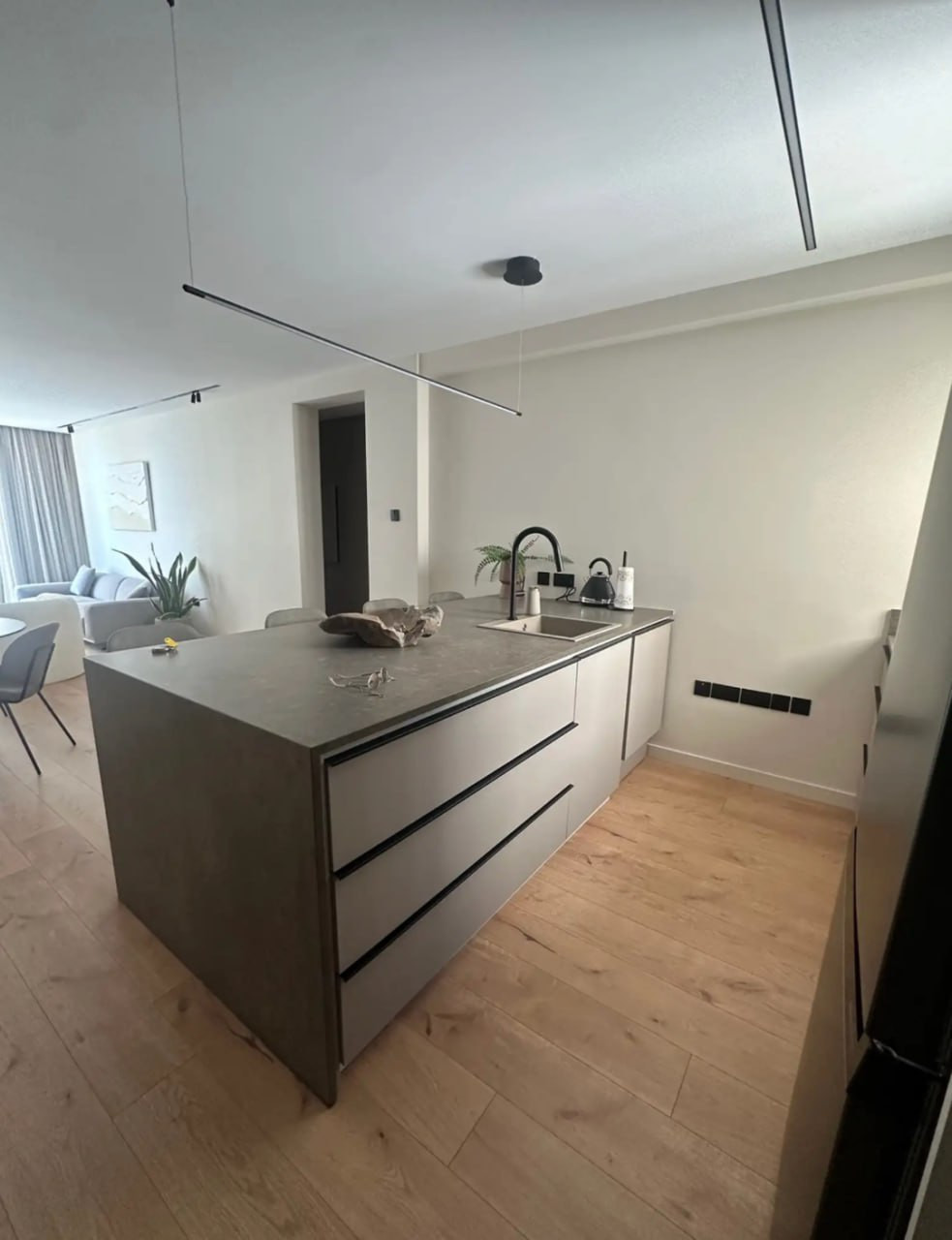 Property for Rent: Apartment (Flat) in Germasoyia Tourist Area, Limassol for Rent | Key Realtor Cyprus