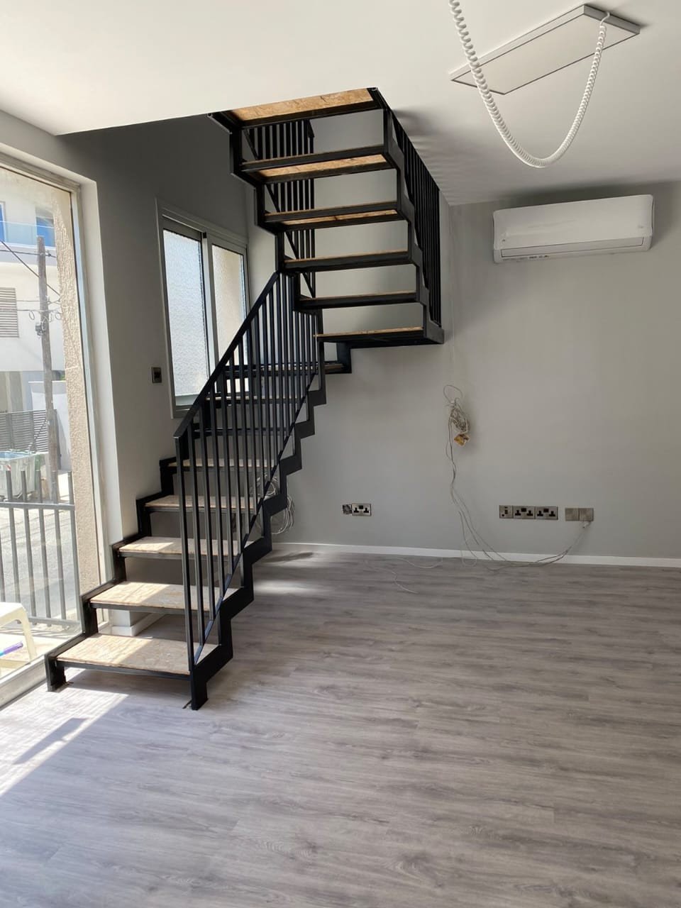 Property for Rent: Commercial (Office) in Agia Zoni, Limassol for Rent | Key Realtor Cyprus