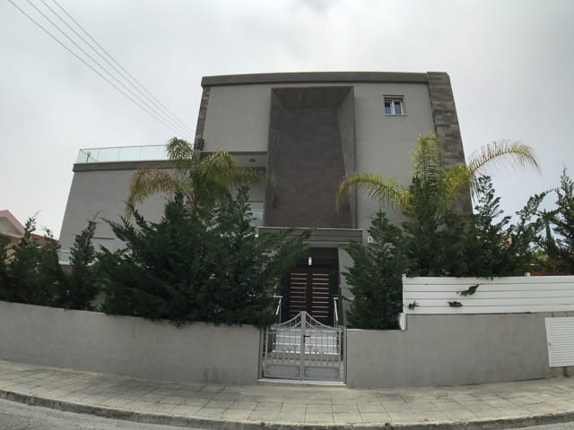 Property for Rent: House (Detached) in Germasoyia Tourist Area, Limassol for Rent | Key Realtor Cyprus
