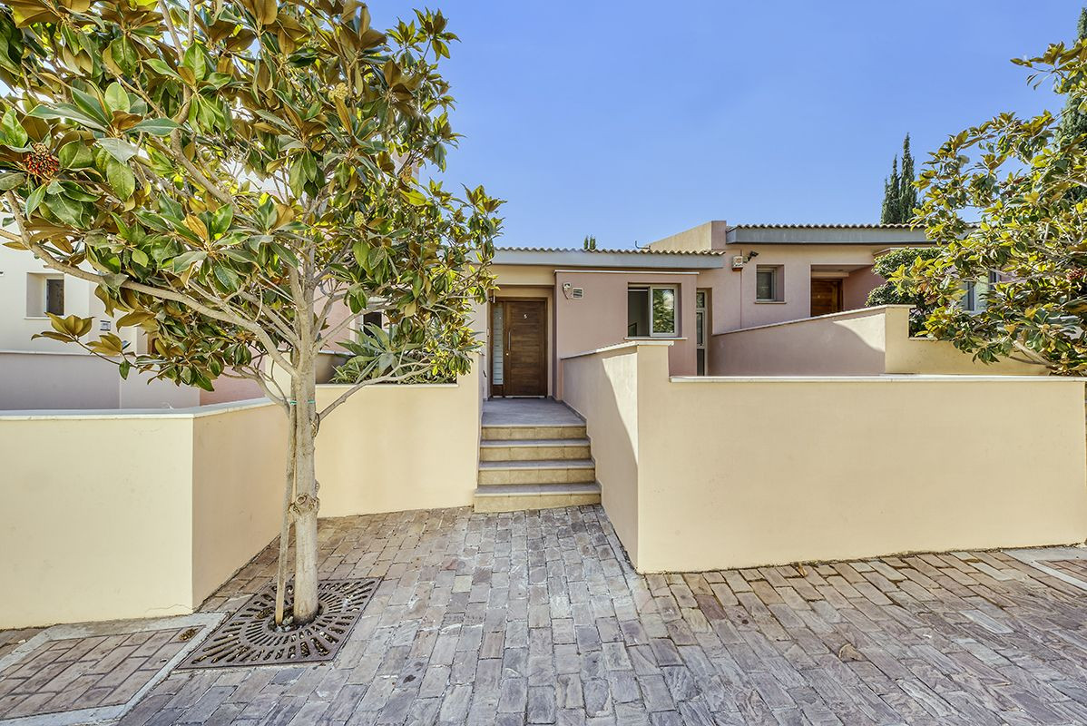 Property for Rent: House (Maisonette) in Amathounta, Limassol for Rent | Key Realtor Cyprus