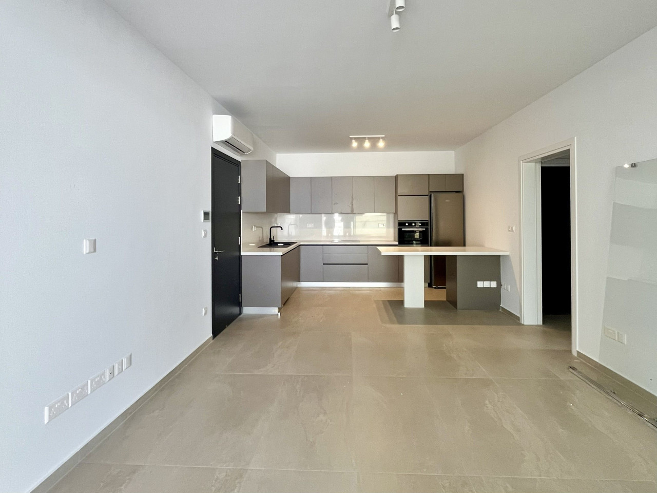 Property for Rent: Apartment (Flat) in Strovolos, Nicosia for Rent | Key Realtor Cyprus