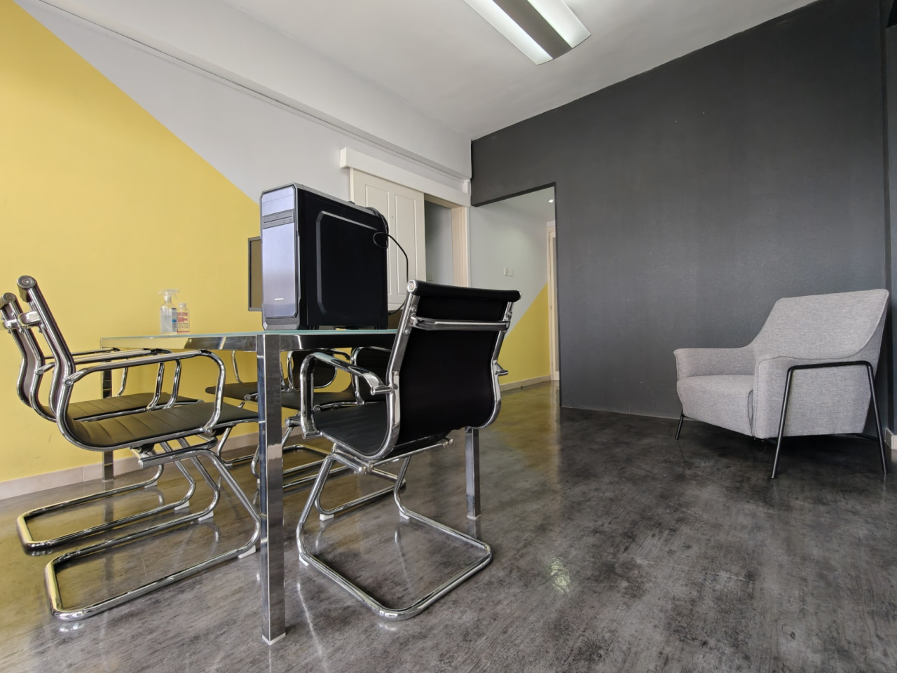 Property for Rent: Commercial (Office) in Strovolos, Nicosia for Rent | Key Realtor Cyprus