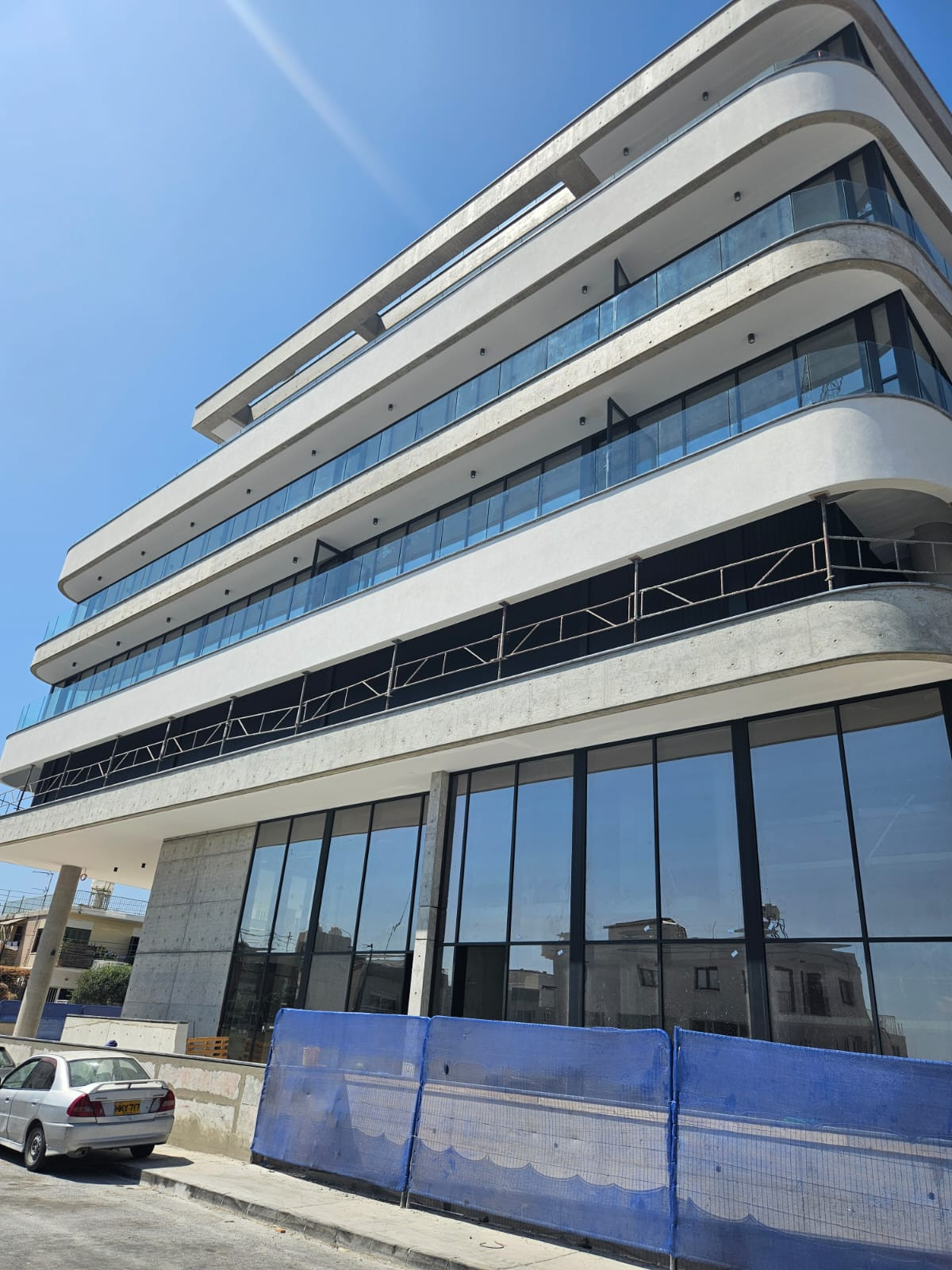 Property for Rent: Commercial (Shop) in Kapsalos, Limassol for Rent | Key Realtor Cyprus