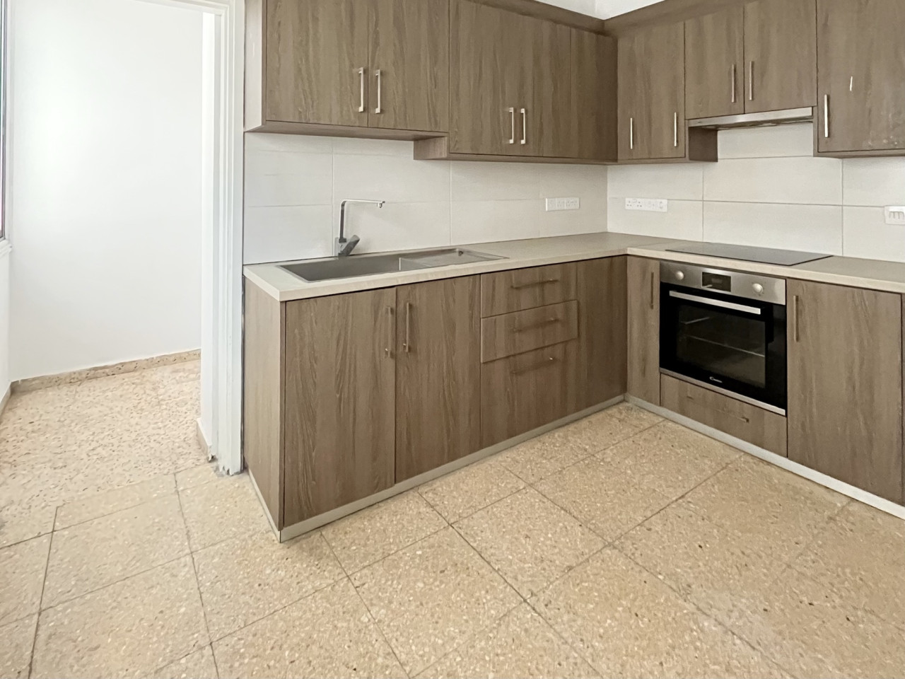 Property for Rent: Apartment (Flat) in Agioi Omologites, Nicosia for Rent | Key Realtor Cyprus