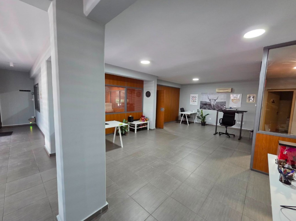 Property for Rent: Commercial (Office) in Agia Zoni, Limassol for Rent | Key Realtor Cyprus