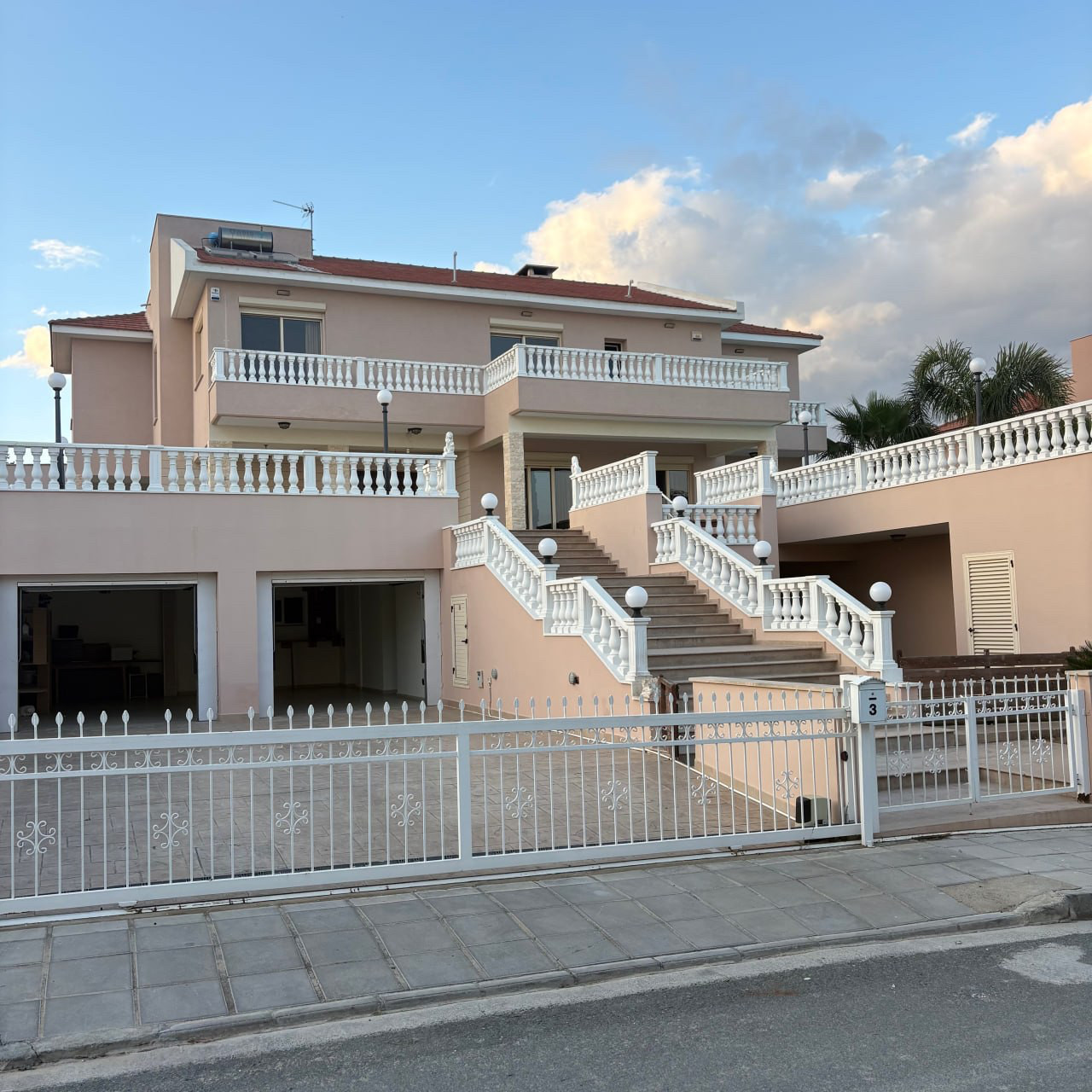 Property for Rent: House (Detached) in Agios Tychonas, Limassol for Rent | Key Realtor Cyprus