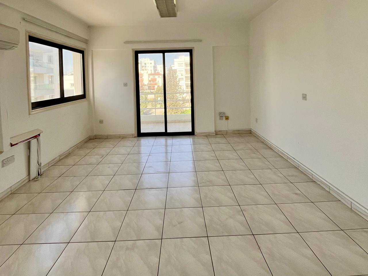 Property for Rent: Commercial (Building) in Strovolos, Nicosia for Rent | Key Realtor Cyprus