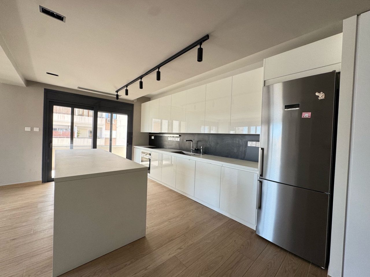 Property for Rent: Apartment (Flat) in Mesa Geitonia, Limassol for Rent | Key Realtor Cyprus