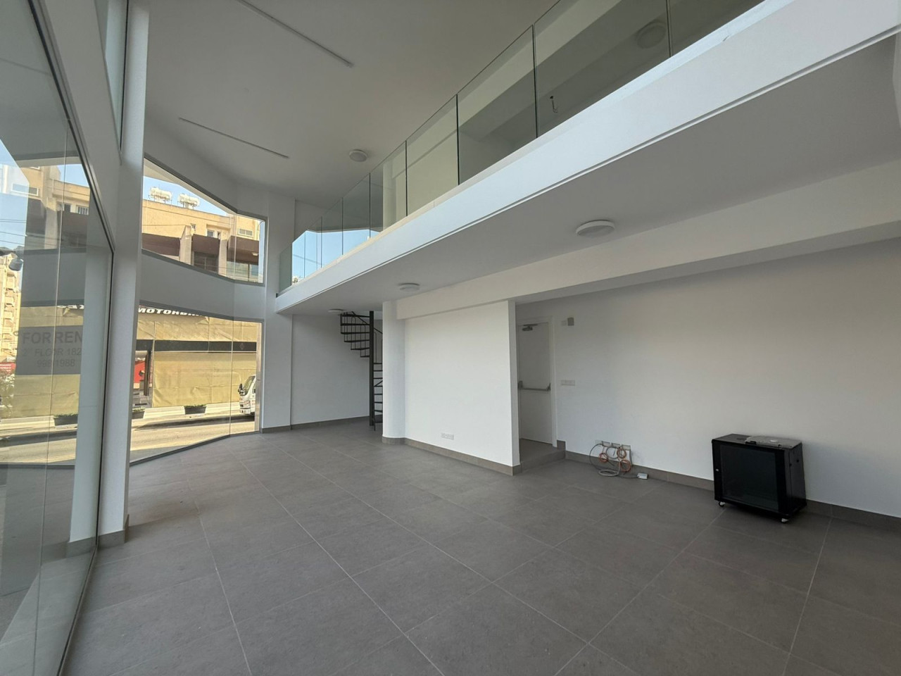 Property for Rent: Commercial (Shop) in Katholiki, Limassol for Rent | Key Realtor Cyprus