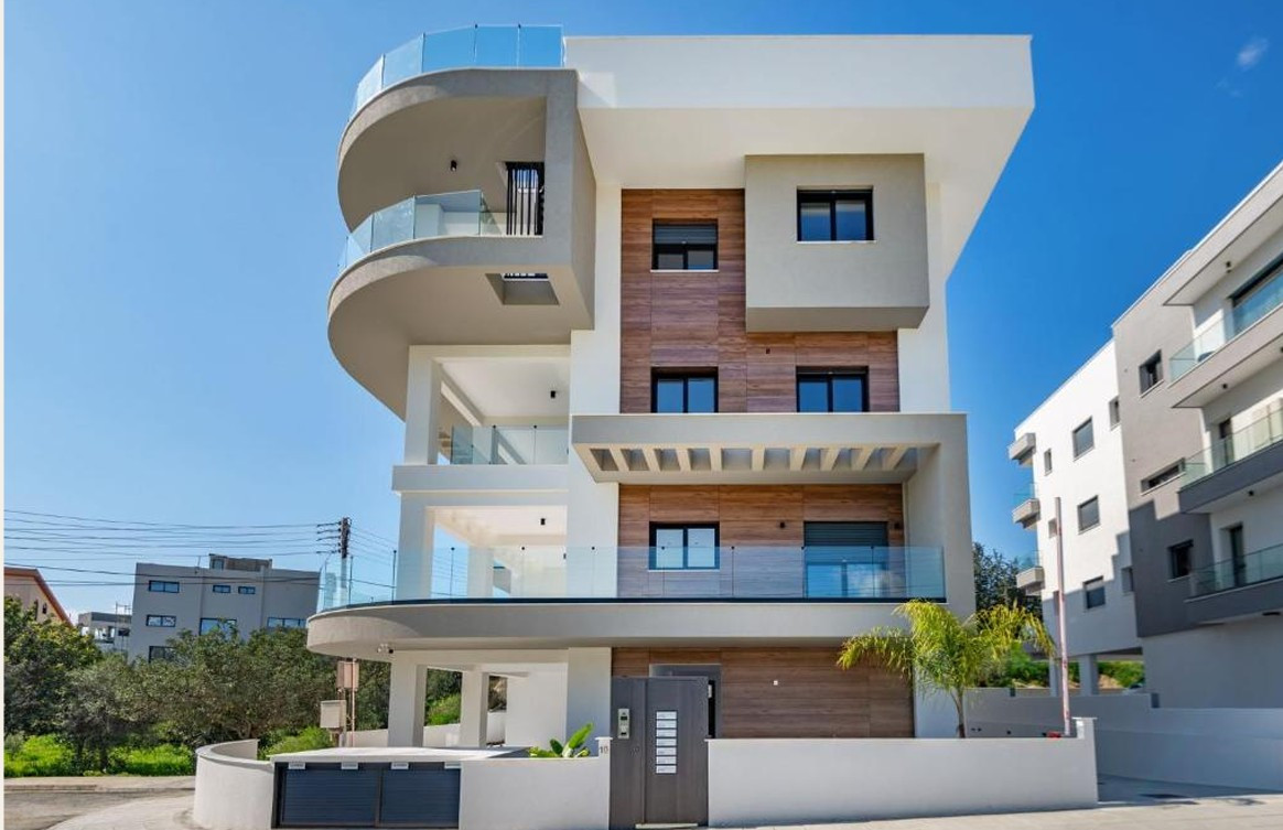 Property for Rent: Apartment (Penthouse) in Agios Athanasios, Limassol for Rent | Key Realtor Cyprus