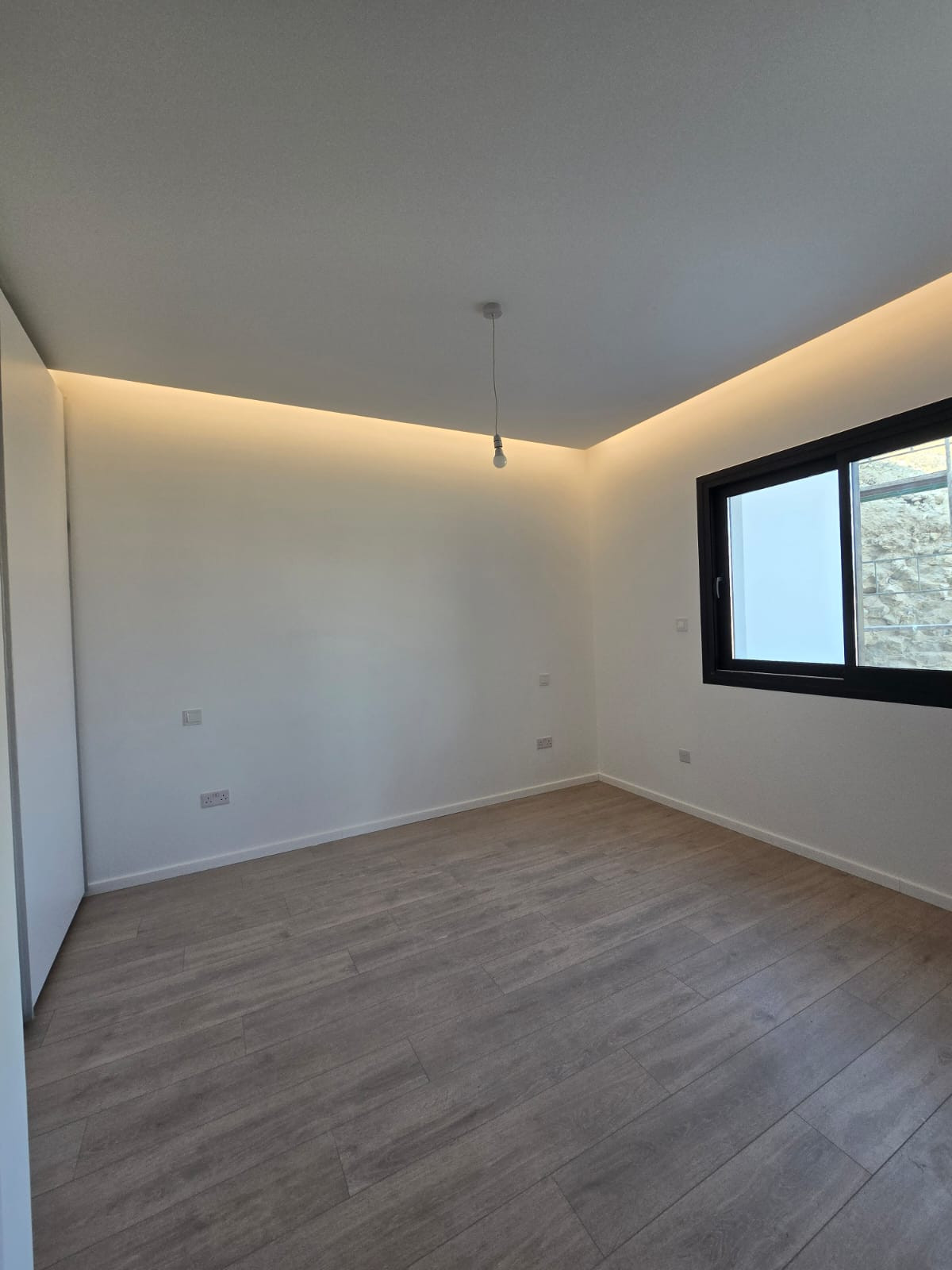 Property for Rent: Apartment (Flat) in Germasoyia, Limassol for Rent | Key Realtor Cyprus