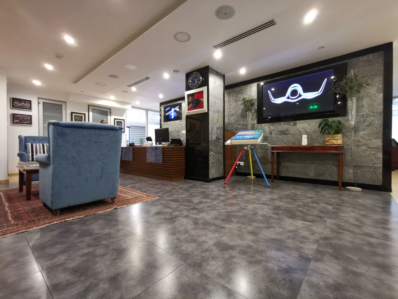 Property for Rent: Commercial (Office) in Neapoli, Limassol for Rent | Key Realtor Cyprus
